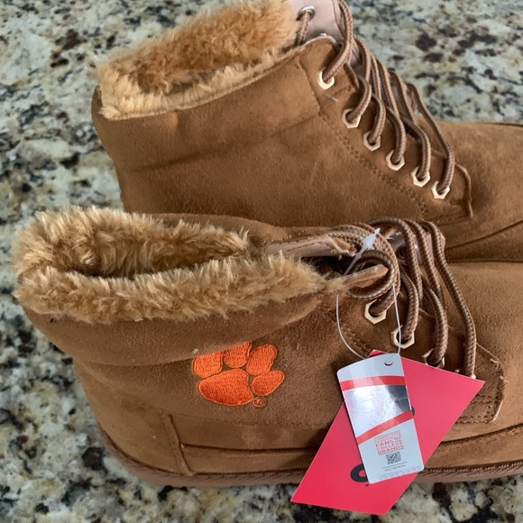 Women Clemson Tigers lace up brown ankle boots size 10 fur lines - Picture 1 of 6